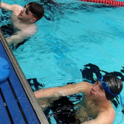 Islam Dokaev et Kylian Lusiau natation sheffield